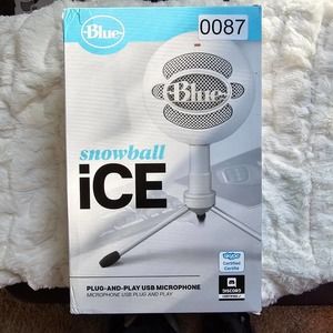 NEW Never Used Blue Yeti Snowball Ice USB Microphone Content Creators